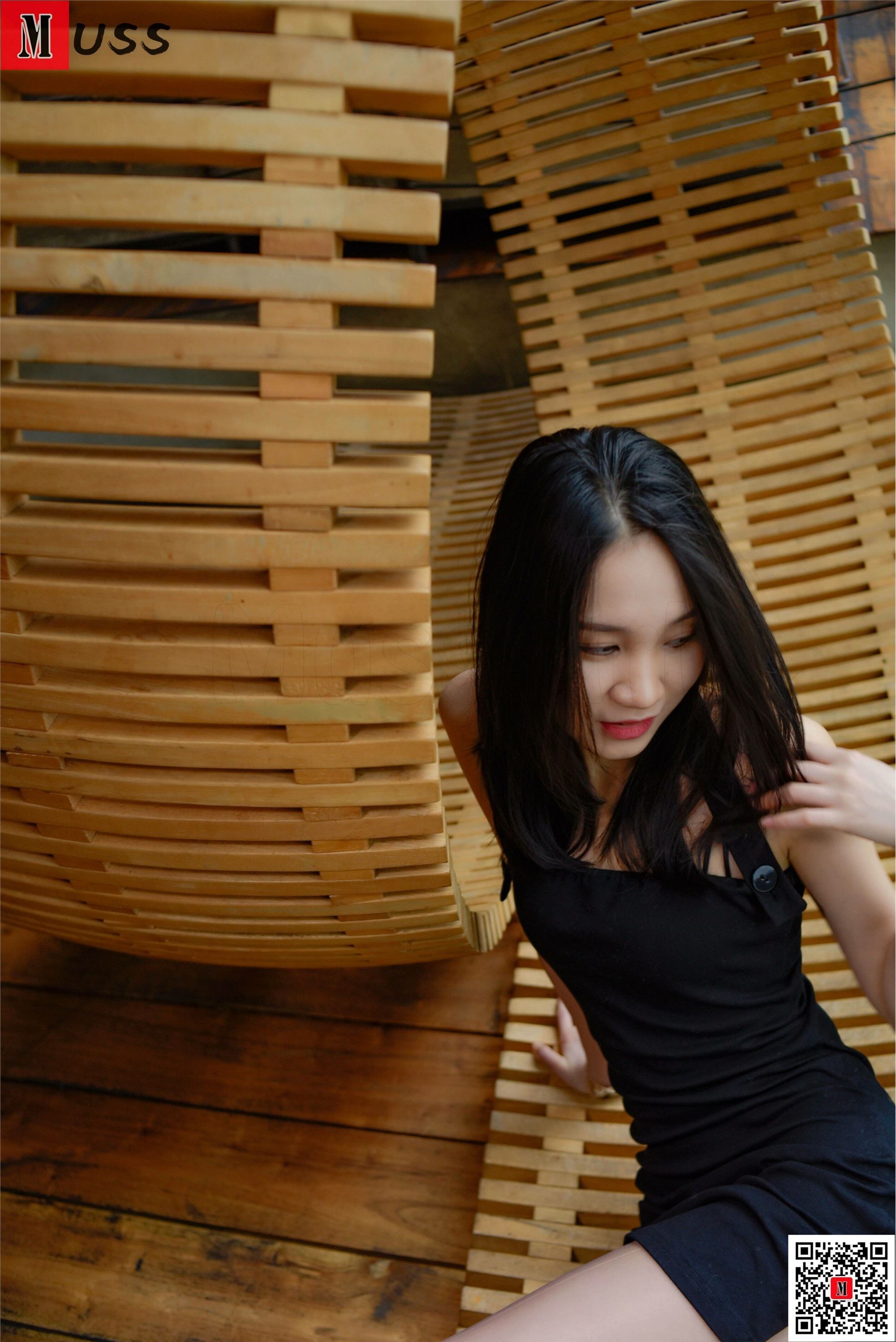 MussGirl慕丝女郎  NO.186 黑色连衣裙肉丝